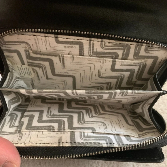 Lodis Iridescence wristlet with zipper - Picture 4 of 15